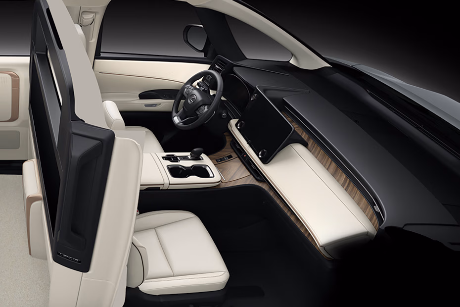 lexus-lm-driver-seat